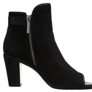 Donald J Pliner Kara-RM Black Suede Peep Toe Ankle Booties Block Heel 11M